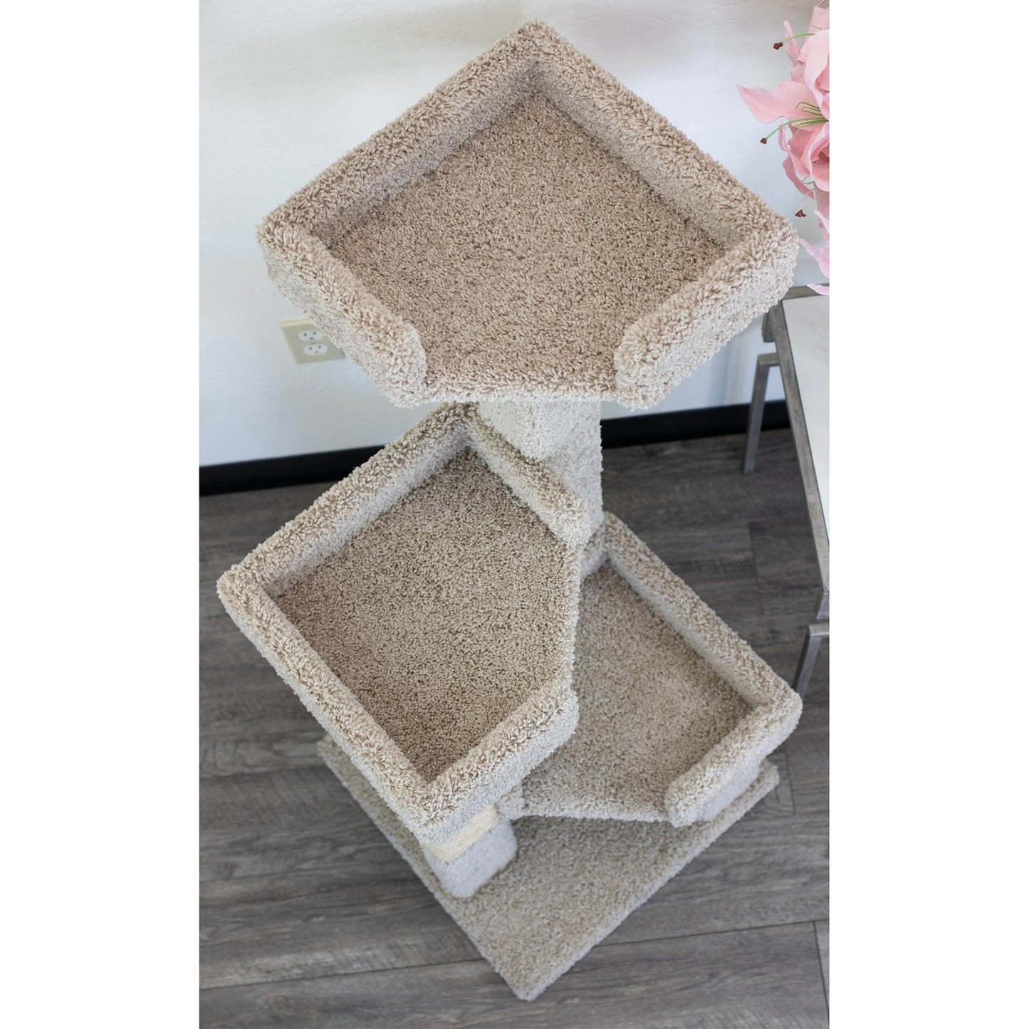 Nouveaux condos pour chats à 3 niveaux en bois massif et moquette