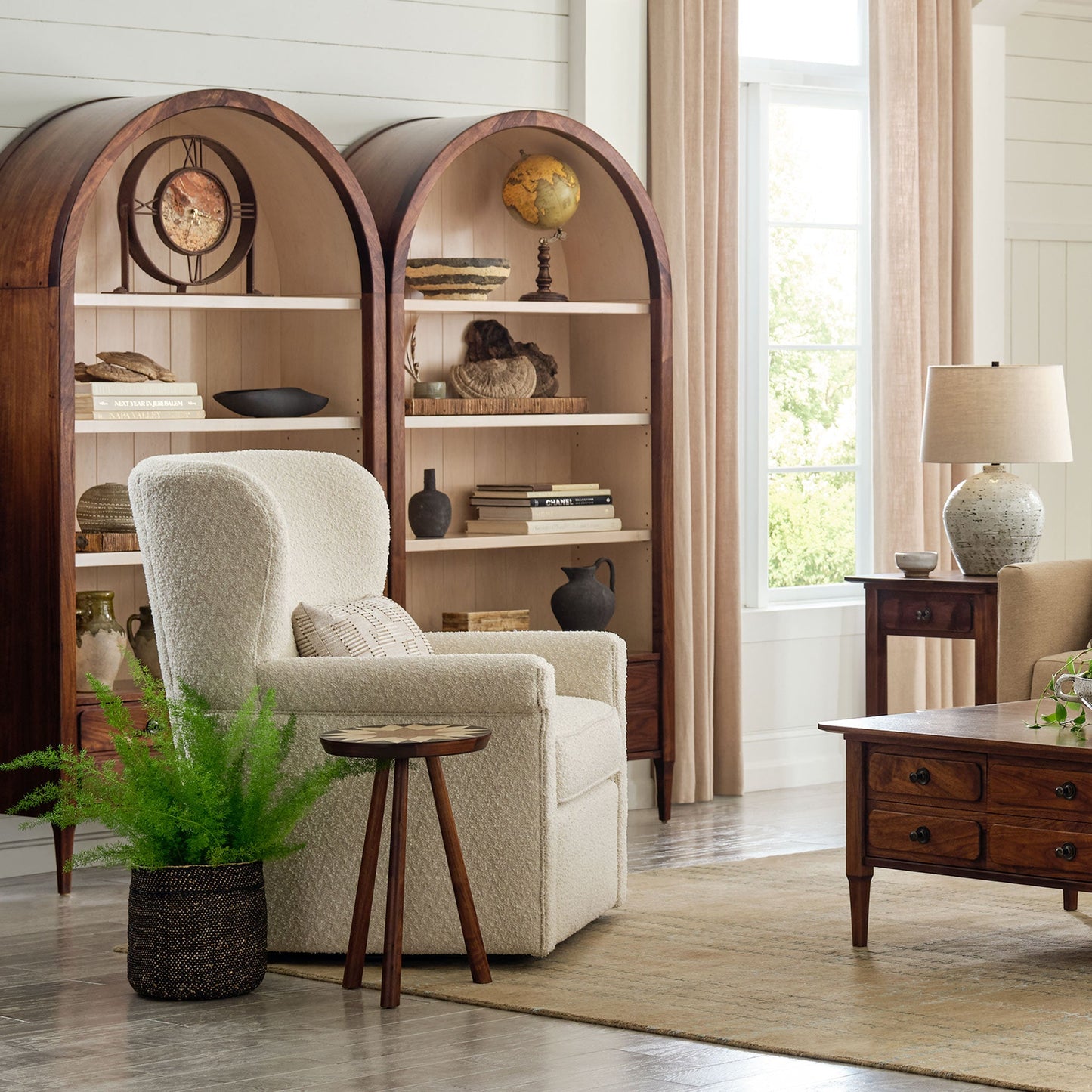 Fauteuil à oreilles pivotant Hudson Valley