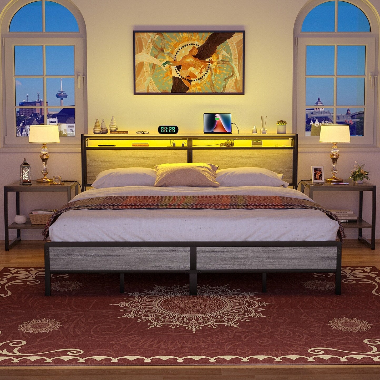 Cadre de lit plateforme en bois de style ferme avec station de charge et lumières LED