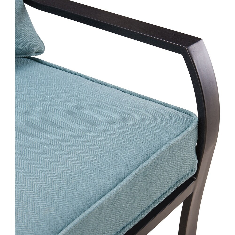 Ensemble de salle à manger Hanover Lavallette 5 pièces bleu océan avec 4 chaises fixes, une table ronde en verre de 132 cm, un parasol et un socle.