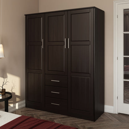 Armoire penderie 3 portes Cosmo 100 % bois massif de Palace Imports avec portes en bois massif ou en miroir
