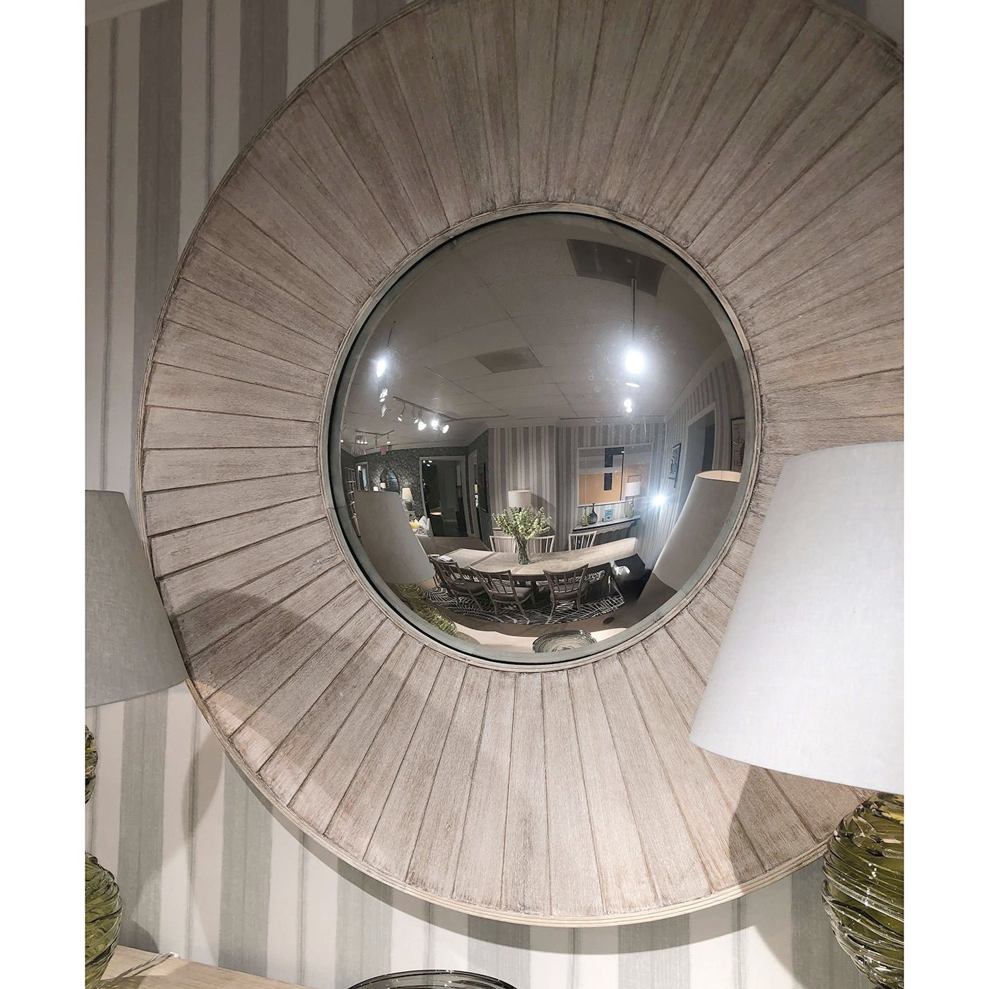 Grand miroir rond rustique